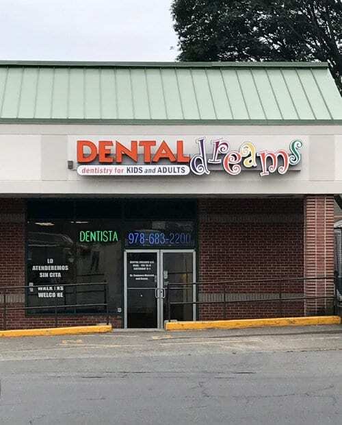 Family Dentist Located in Lawrence